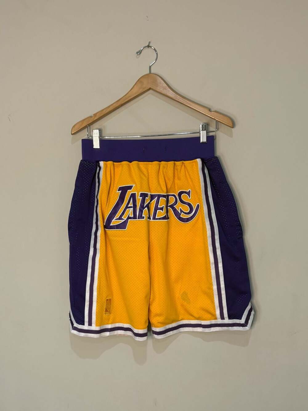 Just Don Los Angeles Lakers 1996-97 NBA Basketball Shorts READ